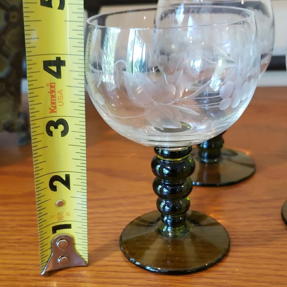 Vtg (3) Etched Grapevine Wine Glasses with Green Stems- 4 Oz